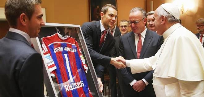 El papa Francisco recibió al Bayern Múnich