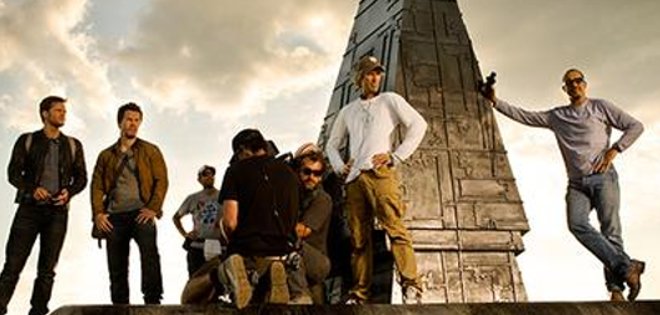 Publican primera foto de Mark Wahlberg en “Transformers 4”