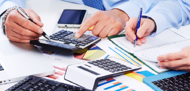 Trabajadores deben presentar su proyección de gastos personales hasta el 31 de octubre