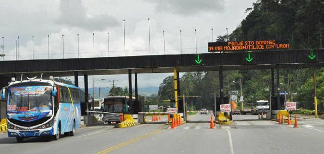 Conductores, preocupados por nuevo peaje en Alóag Santo Domingo