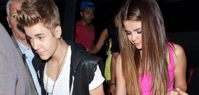 Justin Bieber reveló detalles de su vida íntima con Selena Gomez