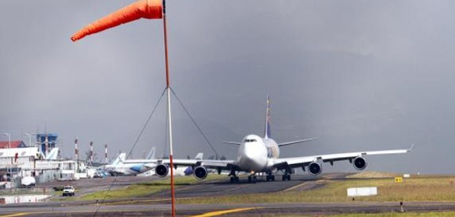 Conozca cómo afectan los fuertes vientos a los vuelos del aeropuerto de Quito