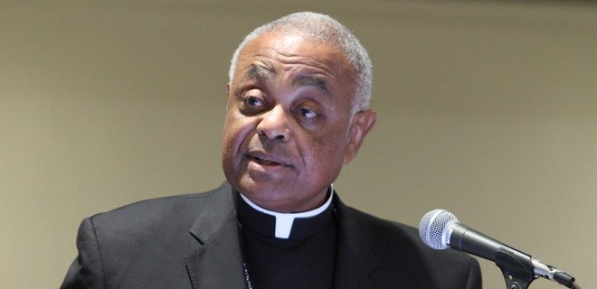 Arzobispo se disculpa por construir mansión de 2,2 millones dólares en EE.UU.