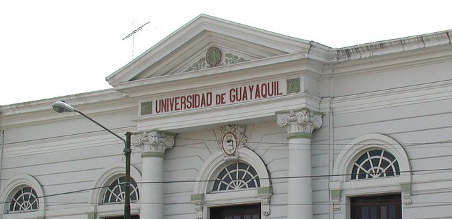 Universidad de Guayaquil hace cambios acelerados ante próxima evaluación