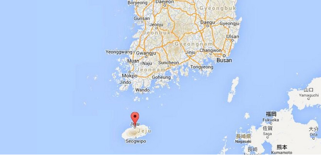 Rescatadas 120 personas de un barco a punto de hundirse con 472 pasajeros