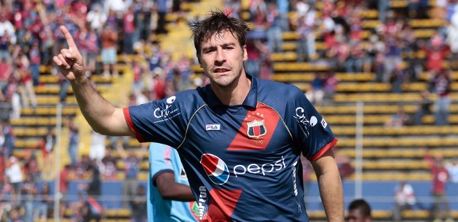 Representante de Federico Nieto se reunió con presidente de Barcelona