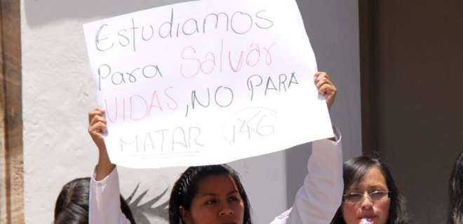 Artículo sobre la mala práctica profesional a punto de entrar a revisión