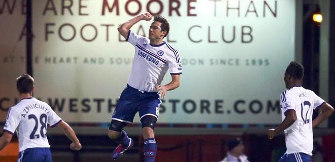 Chelsea aspira a cerrar noviembre en puestos de Champions