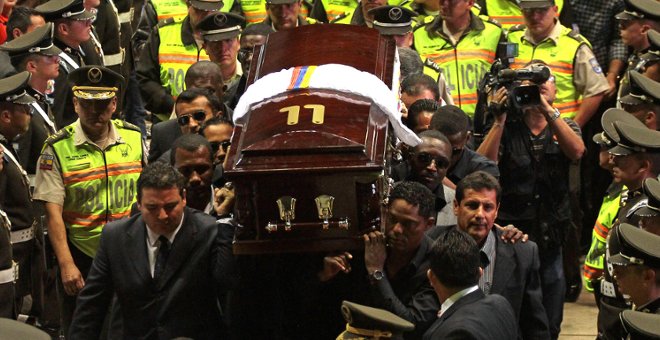 &#039;Chucho&#039; Benítez es sepultado en cementerio de Quito