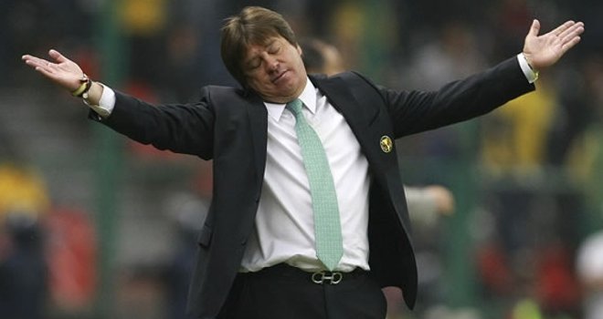 Oficialmente México le dijo adiós al &quot;Piojo&quot; Herrera