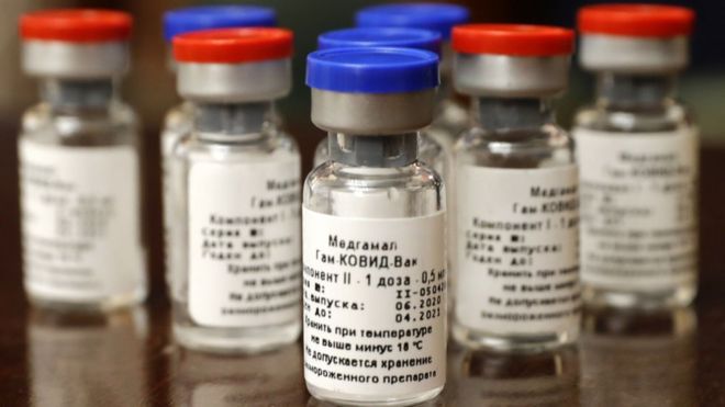 COVID-19: La respuesta de Rusia a las dudas sobre su vacuna