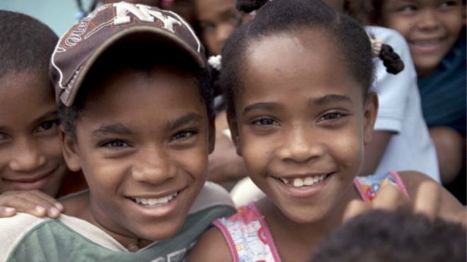 El pueblo caribeño donde los niños nacen sin órgano sexual