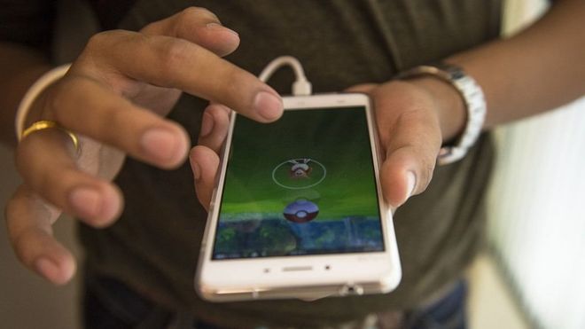 Cómo ahorrar batería en tu teléfono cuando juegas Pokémon Go