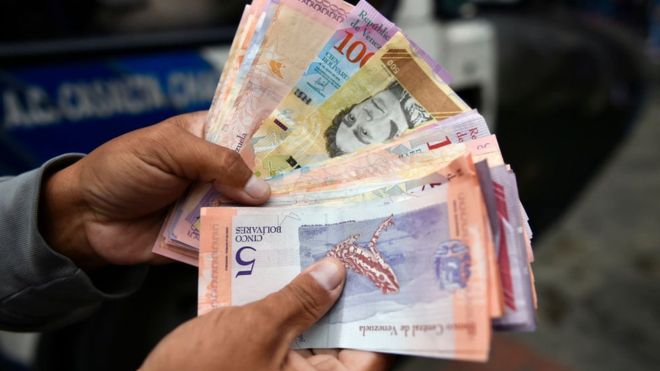 Qué busca el gobierno de Venezuela con los nuevos billetes