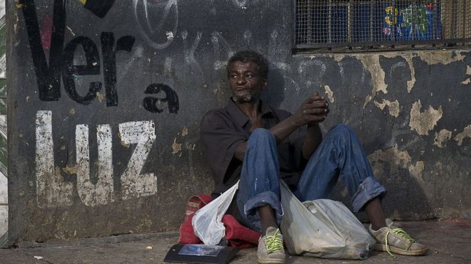 Así se vive en Cracolandia, la &quot;tierra del crack&quot; en Brasil, el mayor consumidor del mundo