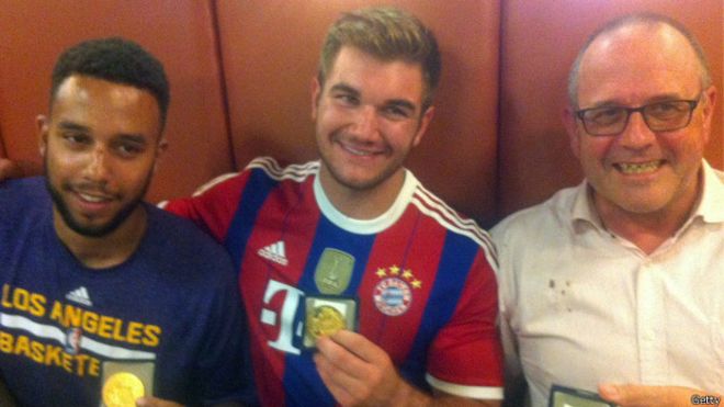 Cómo turistas estadounidenses lograron evitar una tragedia en un tren en Francia