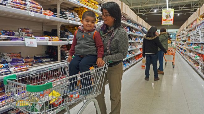 Una ley en Chile hizo que la gente reduzca el consumo de comida chatarra