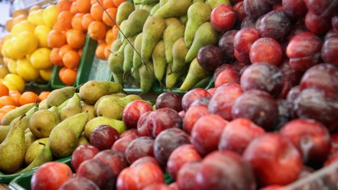 ¿Es el azúcar de las frutas igual de dañino que el de los caramelos?