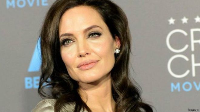 En qué consisten las operaciones de Angelina Jolie contra el cáncer