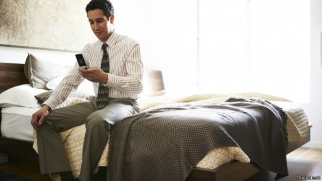 ¿Por qué el WiFi de los hoteles es tan caro?