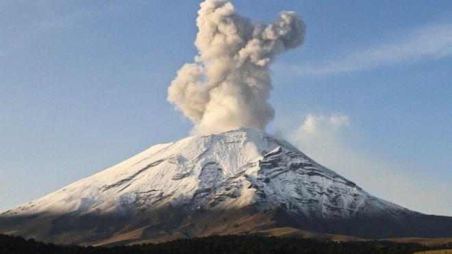10 de los volcanes más peligrosos de América Latina