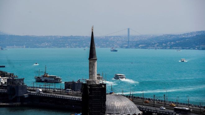¿Por qué el Mar Negro se volvió turquesa repentinamente?