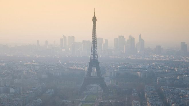 El drástico (y polémico) plan de París para que &quot;se vuelva a ver&quot; la Torre Eiffel