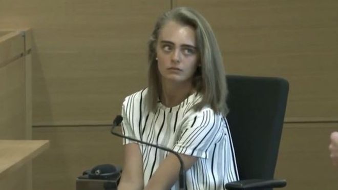 Joven estadounidense, juzgada por incitar a su novio a suicidarse
