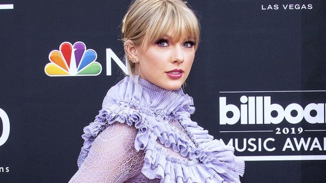 Taylor Swift reclama los derechos de sus canciones