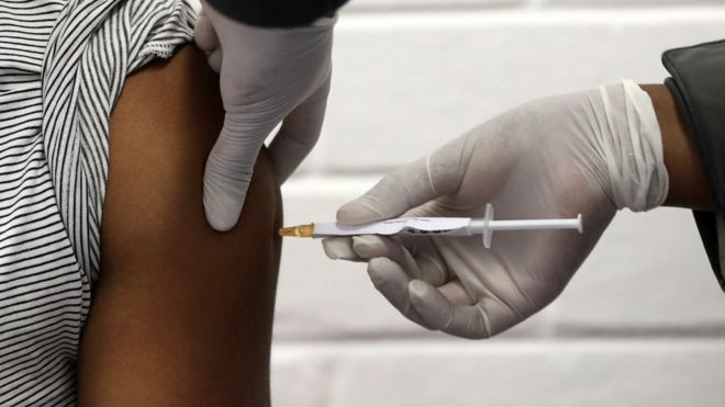 Panamá inicia ensayo de vacuna alemana contra COVID