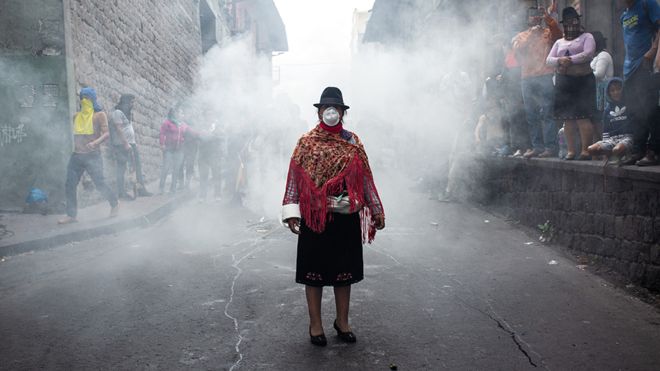 ¿Qué hay detrás de la foto más emblemática de las protestas indígenas?