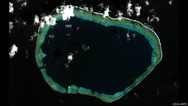Cómo se ven desde el espacio las islas artificiales que China construye en un territorio en disputa