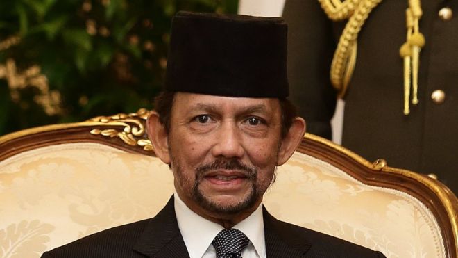Brunéi: entra en vigencia la lapidación de homosexuales y adúlteros