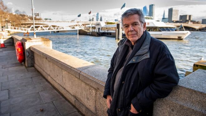 &quot;Me encontraron de bebé envuelto en el abrigo de mi mamá&quot;