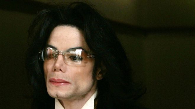El &quot;perturbador&quot; documental de Michael Jackson con denuncias de abuso sexual