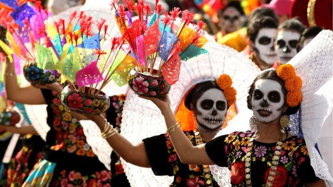 El espectacular desfile del Día de Muertos en México