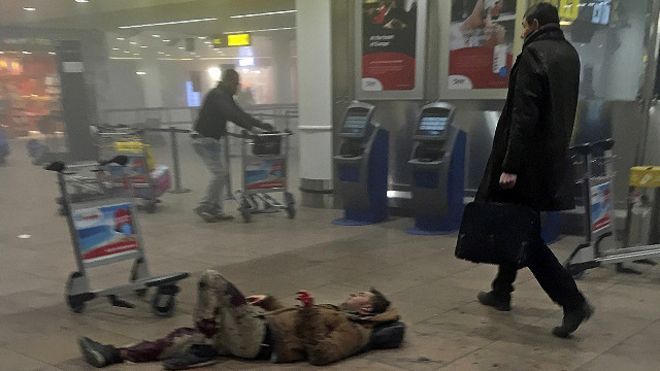 Explosiones en Bruselas: &quot;La gente salía corriendo de la estación cubierta de sangre&quot;