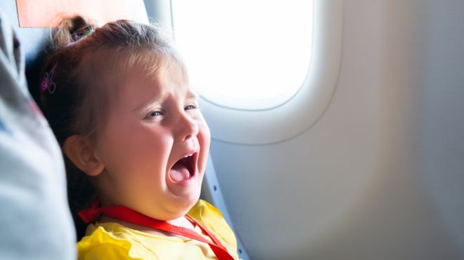 El &quot;mapa de asientos&quot; en los aviones para que los bebés no lloren