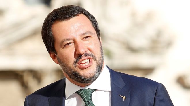 Nuevo gobierno de Italia impulsa política antiinmigrante
