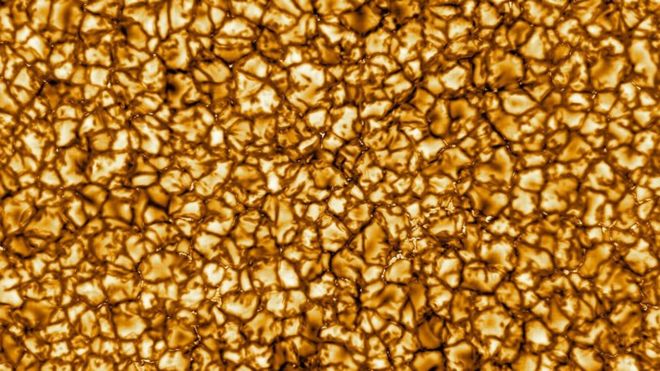 Las imágenes que muestran por primera vez la superficie del Sol