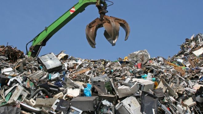 La basura electrónica en 4 gráficos: cómo el mundo desperdicia USD 62.000 cada año