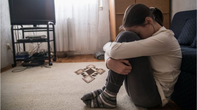 &quot;Mi hija era como un animal en pánico&quot;: el drama del trastorno de apego