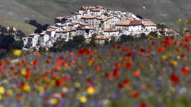 Castelluccio, la joya turística italiana que un terremoto transformó en un pueblo fantasma