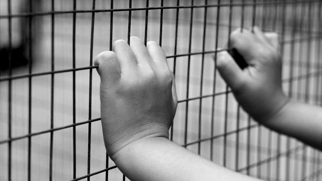 “Mi hijo de 5 años trató de cortarse el pene con una tijera”: la dura realidad de los niños y jóvenes transexuales en América Latina