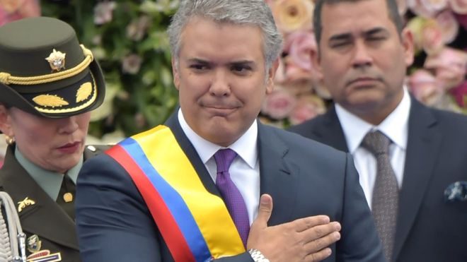 Iván Duque, un presidente en la encrucijada