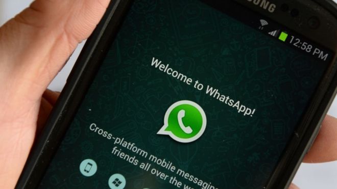 Cómo es el &quot;texto bomba&quot; de WhatsApp