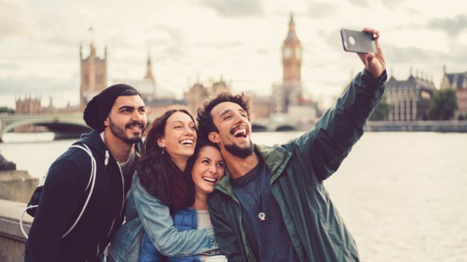 Cómo nuestra obsesión por los &quot;selfies&quot; está cambiando nuestra memoria