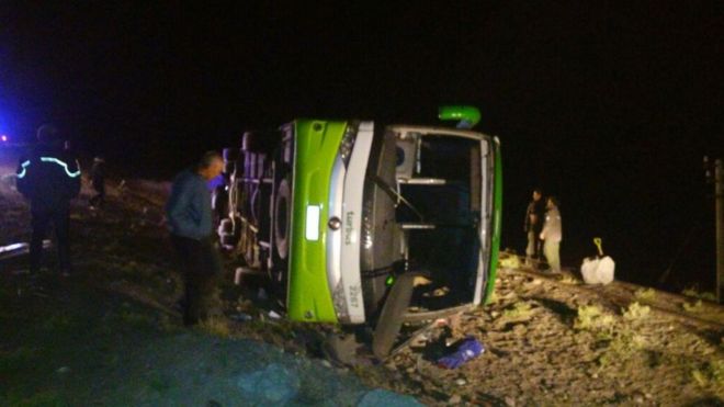 Al menos 19 muertos por accidente de bus que viajaba de Argentina a Chile