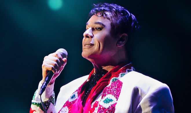 Hijos de Juan Gabriel se pelean ahora por la fortuna del cantante