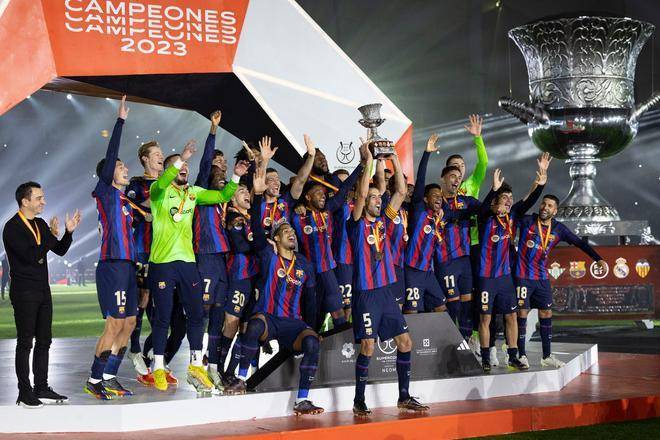 El FC Barcelona se impone al Real Madrid y se lleva la Supercopa de España